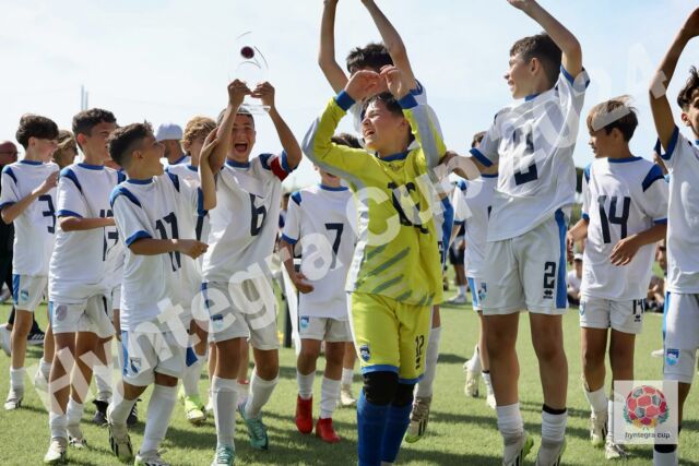 𝐃𝐞𝐥𝐟𝐢𝐧𝐨 𝐏𝐞𝐬𝐜𝐚𝐫𝐚 🏆🌟
@pescaracalcio1936 
𝓣𝓱𝓮 𝔀𝓲𝓷𝓷𝓮𝓻 𝓸𝓯 𝓗𝔂𝓷𝓽𝓮𝓰𝓻𝓪 𝓒𝓾𝓹 𝓕𝓲𝓷𝓪𝓵 𝓻𝓸𝓾𝓷𝓭 2️⃣0️⃣2️⃣4️⃣  𝐂𝐢𝐫𝐜𝐨𝐥𝐨 𝐂𝐚𝐧𝐨𝐭𝐢𝐞𝐫𝐢 𝐑𝐨𝐦𝐚 🥇🌟 @circolo.canottieri.roma.calcio 
𝙏𝙝𝙚 𝙬𝙞𝙣𝙣𝙚𝙧 𝙤𝙛 𝙋𝙚𝙖𝙘𝙚 𝘾𝙪𝙥 𝙁𝙞𝙣𝙖𝙡 𝙍𝙤𝙪𝙣𝙙 2024  #HyntegraCup #YouthFootball #Sportsmanship #weplayforpeace #youthfootballtournaments @academyladispoli @lucaberliti @ladispoli_official #youthfootball #roadtoladispoli #youthfootballtournaments #championsleague #europaleague #conferenceleague #uefa #fifa #ladispoli #lagazzettadeitifosi
#gazzettaregionale @whiteribbonukraine
@hotelstmartin @rosegardenpalaceroma @hotel_donnalaurapalace @hotelsantacostanzaroma @grandhotelflemingroma @hotelshangrilaroma
#omniahotels #accoglienzaautentica